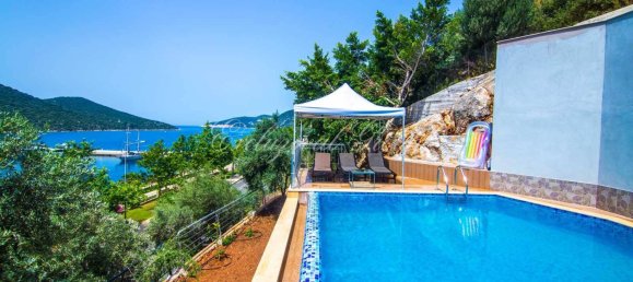 Villa 4+1 à Kas, Turkey No. 28630 22