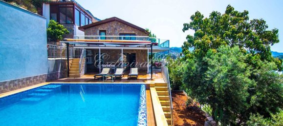 Villa 4+1 à Kas, Turkey No. 28630 24
