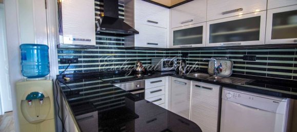 Villa 4+1 à Kas, Turkey No. 28630 9