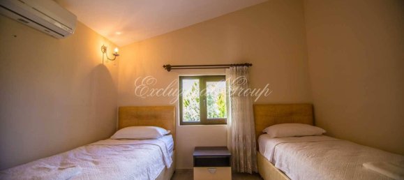 Villa 4+1 à Kas, Turkey No. 28630 16