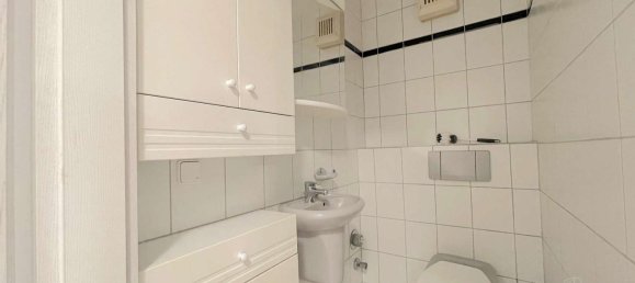 3 bedrooms Apartment in Wuppertal, Germany No. 320750 9