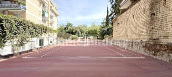 3 bedrooms Apartment in Rome, Italy No. 349874 3