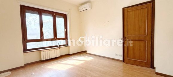 3 bedrooms Apartment in Rome, Italy No. 349874 20