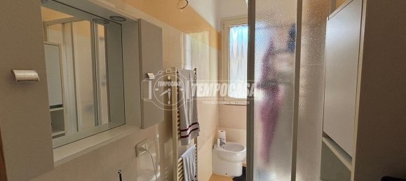 2 Schlafzimmer Wohnung in Casale Monferrato, Italy, Nr. 339569 10