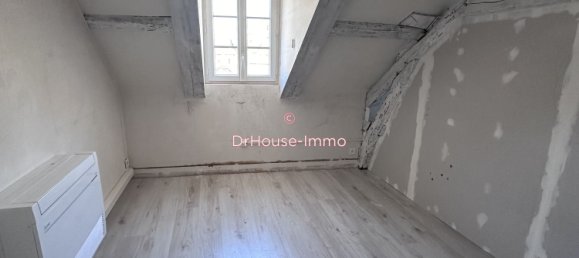 3 bedrooms House in Ciron, France No. 49703 7