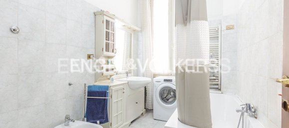 2 bedrooms House in Rome, Italy No. 132689 14