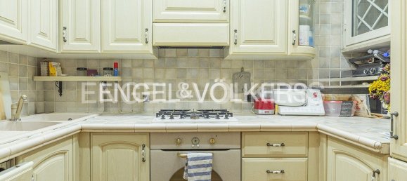 2 bedrooms House in Rome, Italy No. 132689 6