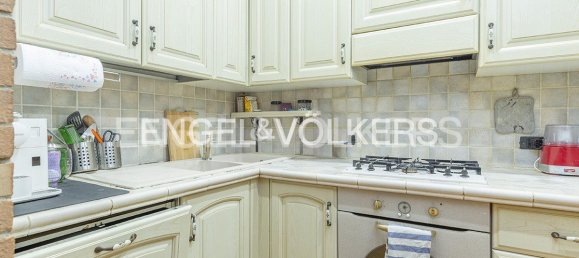 2 bedrooms House in Rome, Italy No. 132689 7