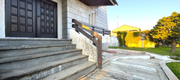 4 Schlafzimmer Villa in Alfena, Portugal, Nr. 105117 34