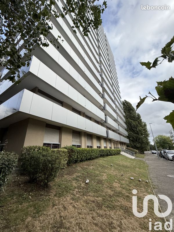 4-Zimmer Wohnung in Nantes, France, Nr. 362992