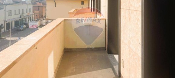 2-salle Appartement à Almè, Italy No. 12791 27