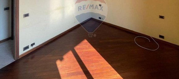 2-salle Appartement à Almè, Italy No. 12791 22