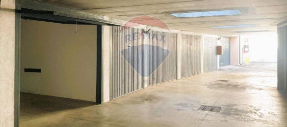 2-salle Appartement à Almè, Italy No. 12791 40