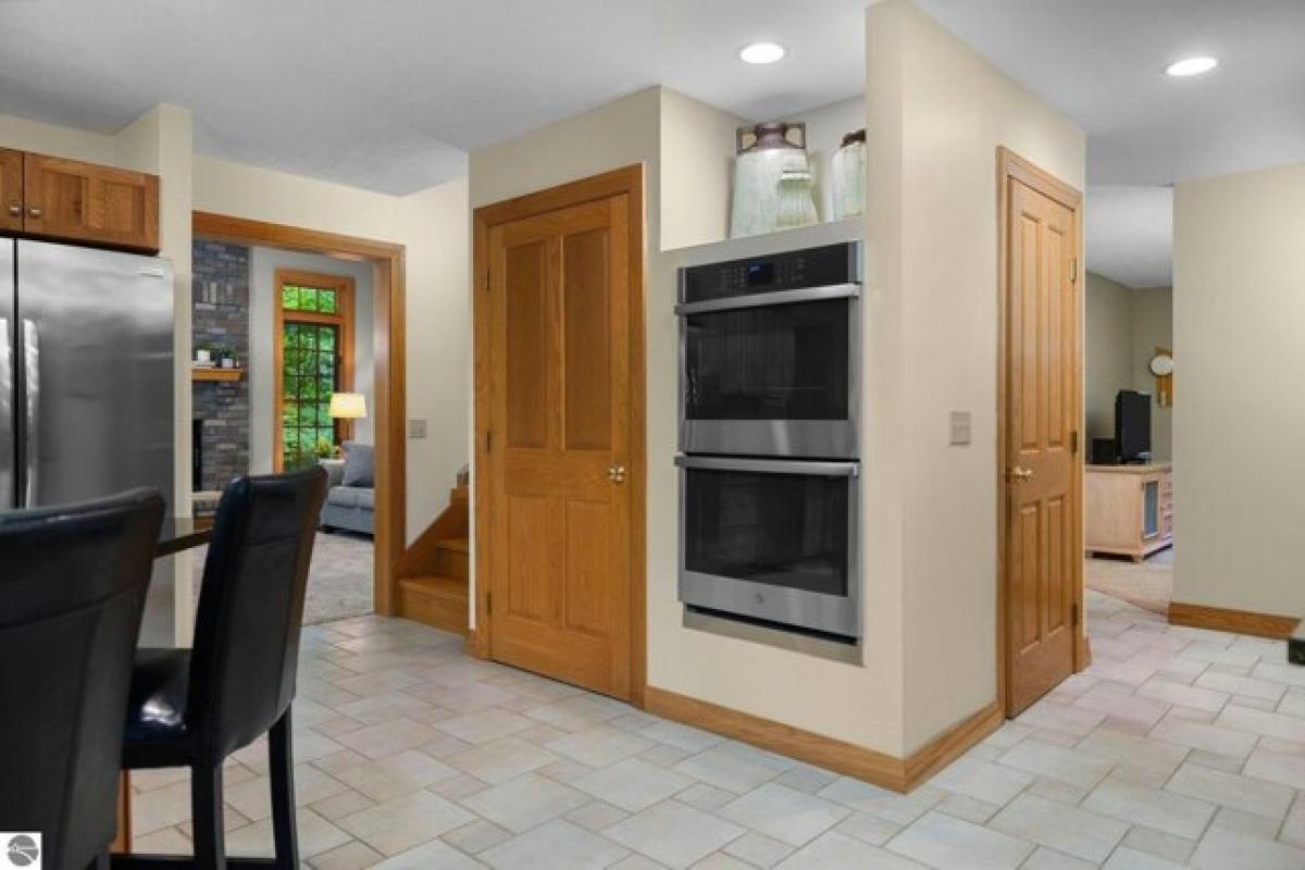 4 bedrooms House in Traverse City, USA No. 380493