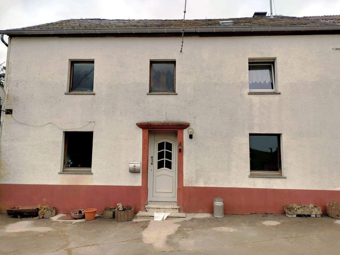 Casa de 8 divisões em Rhineland-Palatinate, Germany N.º 261794