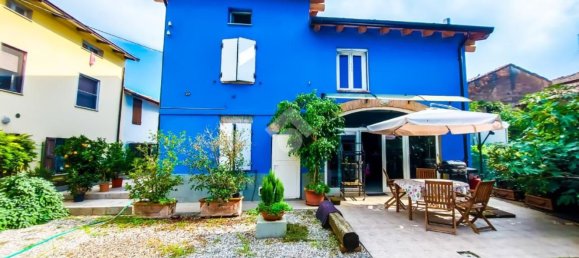 4 bedrooms House in Colorno, Italy No. 370880 12