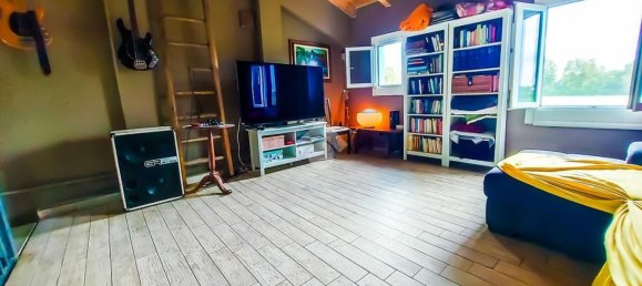 4 bedrooms House in Colorno, Italy No. 370880 17