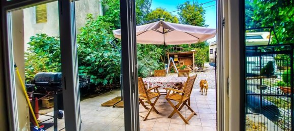 4 bedrooms House in Colorno, Italy No. 370880 4