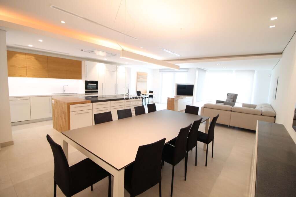 Apartamento de 3 dormitorios en Swieqi, Malta No. 6740