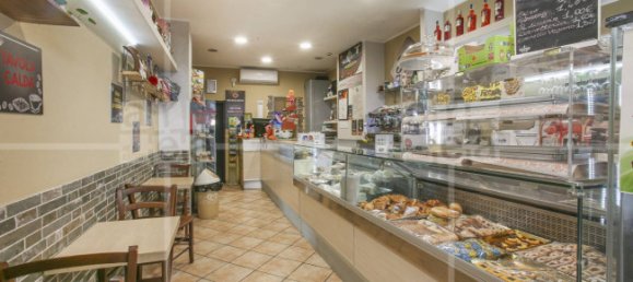 2-Zimmer Gewerbliche Immobilie in Rome, Italy, Nr. 64880 8