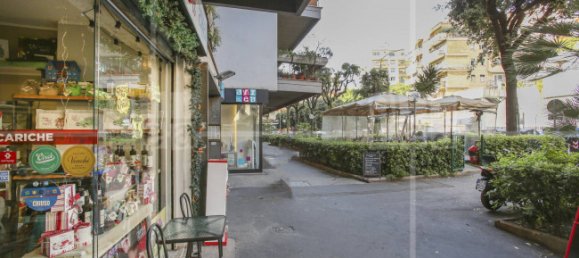 2-Zimmer Gewerbliche Immobilie in Rome, Italy, Nr. 64880 18