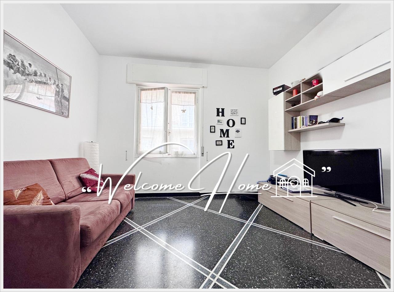 Квартира с 5 комнатами в Генуя, Италия № 37298