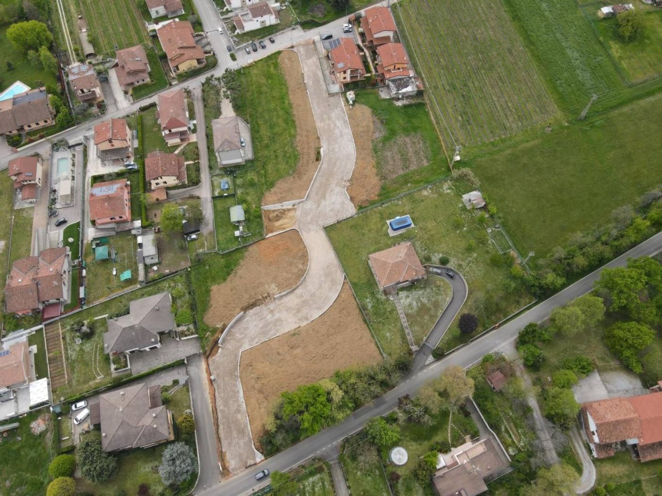 1000m² Land in Poncarale, Italy No. 165364