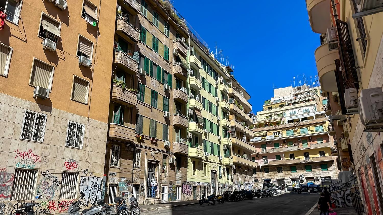 3غرفة شقة في Rome, Italy رقم 262767