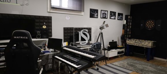 9 bedrooms Castles in Porto, Portugal No. 249959 11