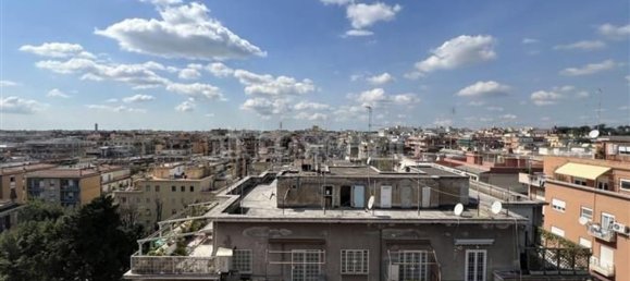 3 rooms Penthouse in Rome, Italy No. 44690 20