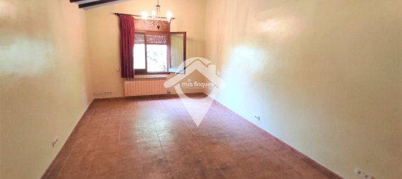 9 chambres Maison à Palau-Solita I Plegamans, Spain No. 80360 28