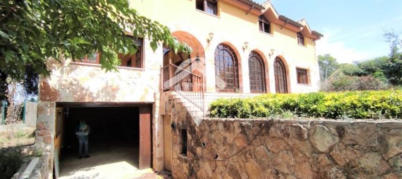 9 chambres Maison à Palau-Solita I Plegamans, Spain No. 80360 3