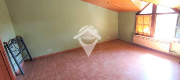 9 chambres Maison à Palau-Solita I Plegamans, Spain No. 80360 19