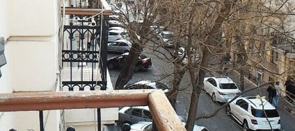 Квартира с 3 спальнями в Баку, Азербайджан № 386 3