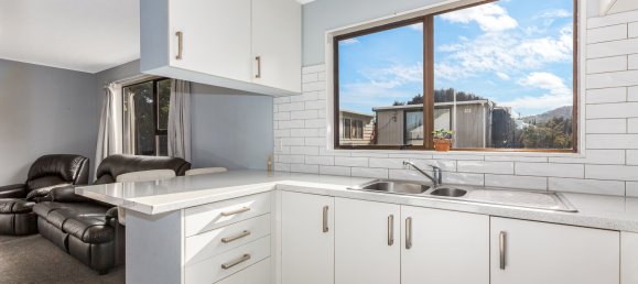 2 Schlafzimmer Haus in Wainuiomata, New Zealand, Nr. 31 9