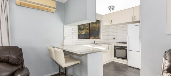 2 Schlafzimmer Haus in Wainuiomata, New Zealand, Nr. 31 8