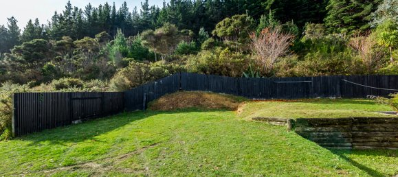 2 Schlafzimmer Haus in Wainuiomata, New Zealand, Nr. 31 15