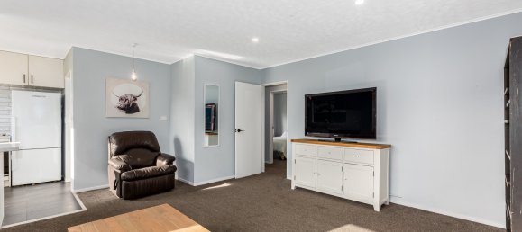 2 Schlafzimmer Haus in Wainuiomata, New Zealand, Nr. 31 5