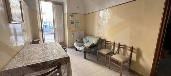 Casa de 6 habitaciónes en Bitonto, Italy No. 25341 5