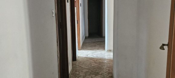 5 rooms Apartment in Catania, Italy No. 48712 12