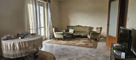 5 rooms Apartment in Catania, Italy No. 48712 24