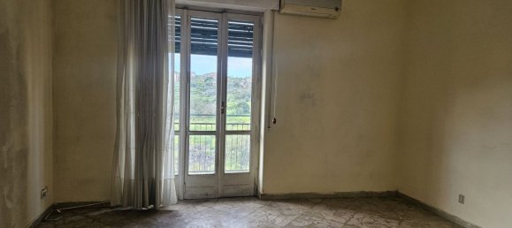 5 rooms Apartment in Catania, Italy No. 48712 26