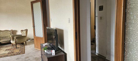 5 rooms Apartment in Catania, Italy No. 48712 11