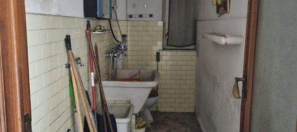 5 rooms Apartment in Catania, Italy No. 48712 15