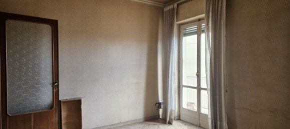 5 rooms Apartment in Catania, Italy No. 48712 18