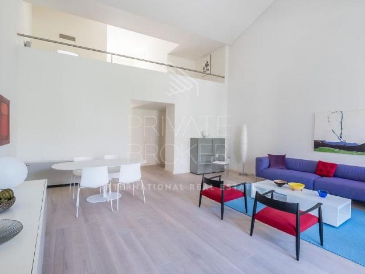 Studio in Lisbon, Portugal No. 5412