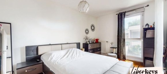 1 bedroom Apartment in Chassieu, France No. 277280 9