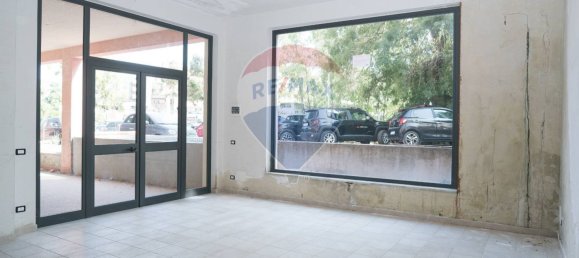 415m² Commercial property in Enna, Italy No. 290791 11