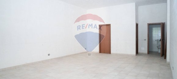 415m² Commercial property in Enna, Italy No. 290791 15