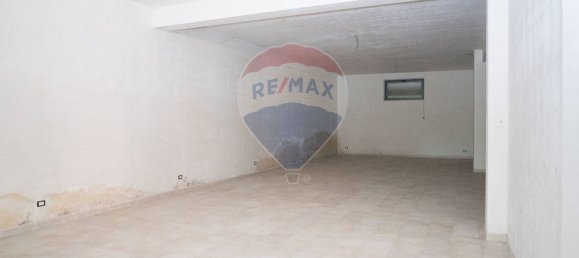 415m² Commercial property in Enna, Italy No. 290791 7